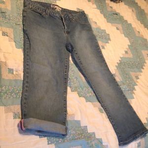 Size 12 faded glory stretch jean capris